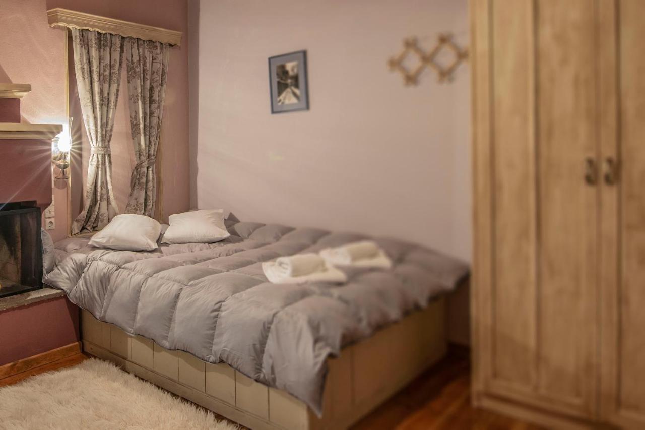 Guesthouse Selini Vitsa Exterior photo