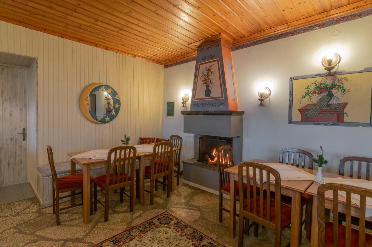 Guesthouse Selini Vitsa Exterior photo